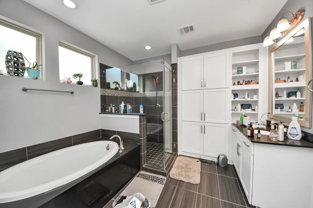 9663 Rockport Hills Drive Cypress, TX 77433