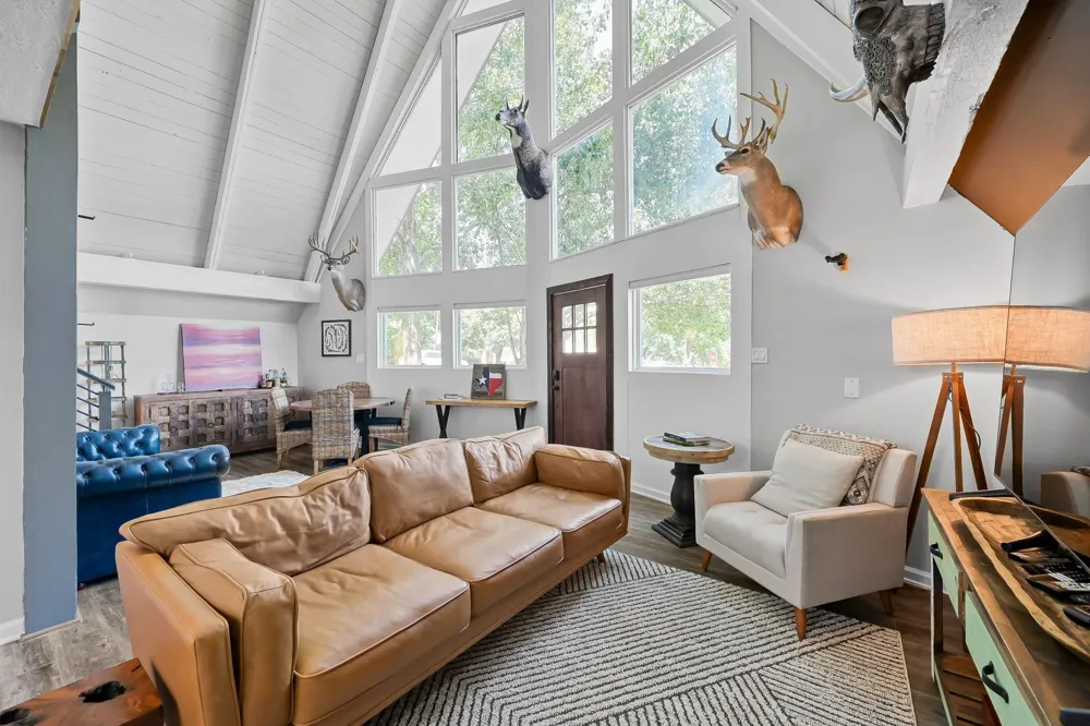 446 Fantasy Lane Montgomery, TX 77356
