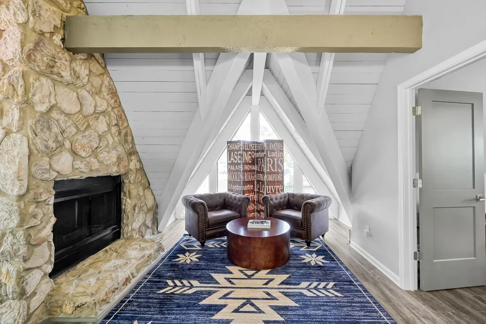 446 Fantasy Lane Montgomery, TX 77356
