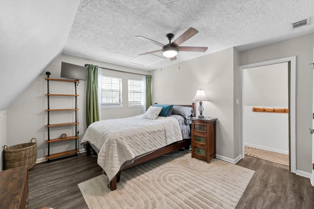 446 Fantasy Lane Montgomery, TX 77356