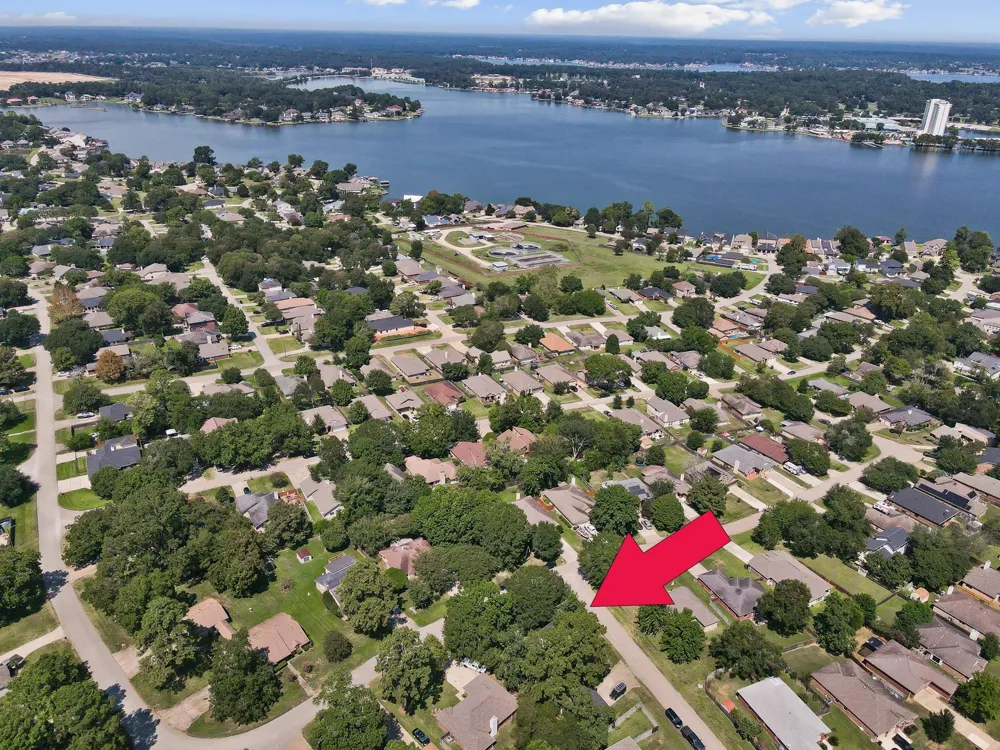 446 Fantasy Lane Montgomery, TX 77356