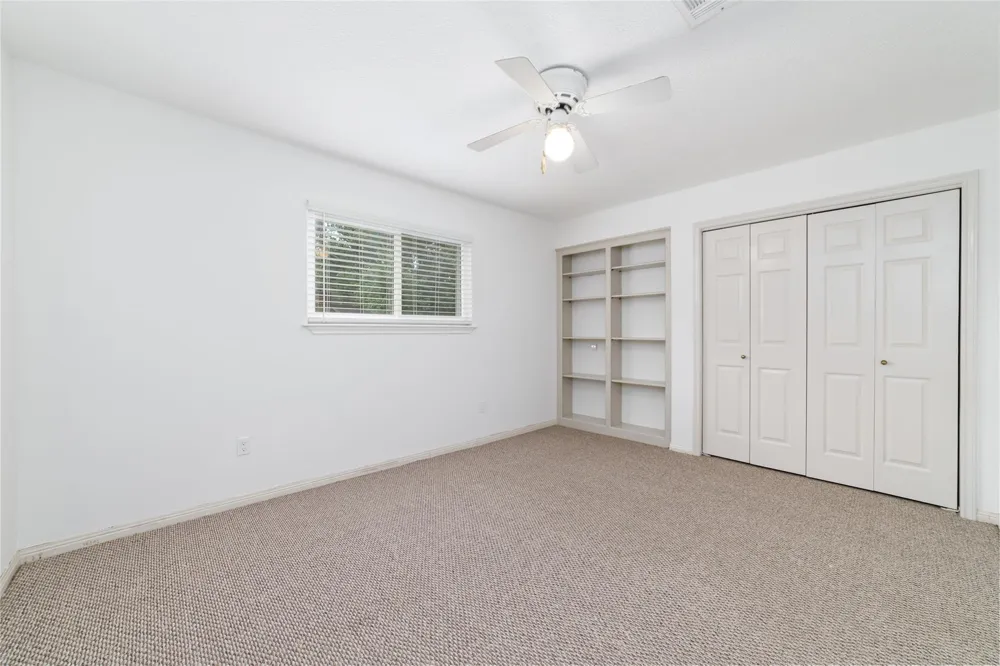 12511 Meadow Lake Drive Houston, TX 77077