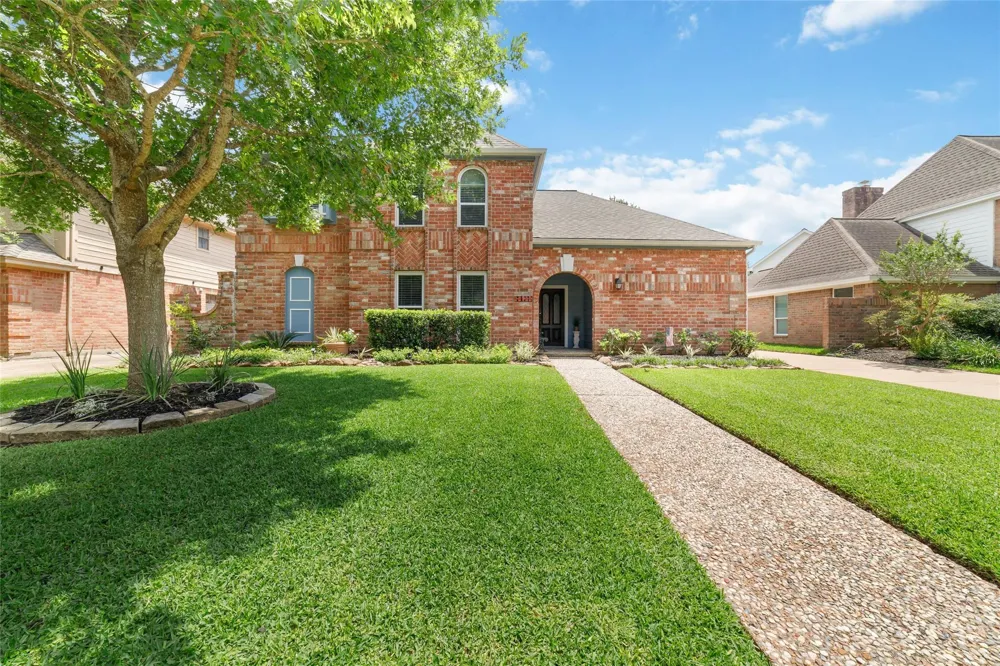 12511 Meadow Lake Drive Houston, TX 77077