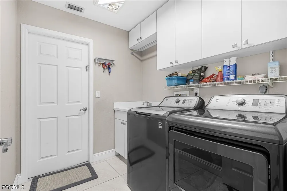 SW 24th Place Cape Coral, FL 33914