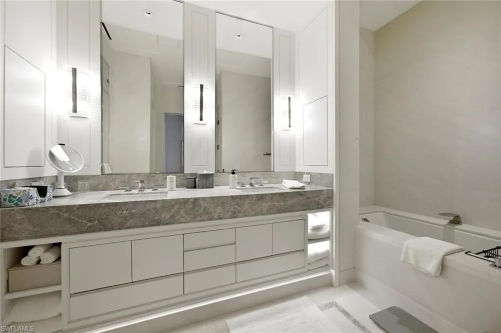 902 Gulf Shore Boulevard #E502 Naples, FL 34102