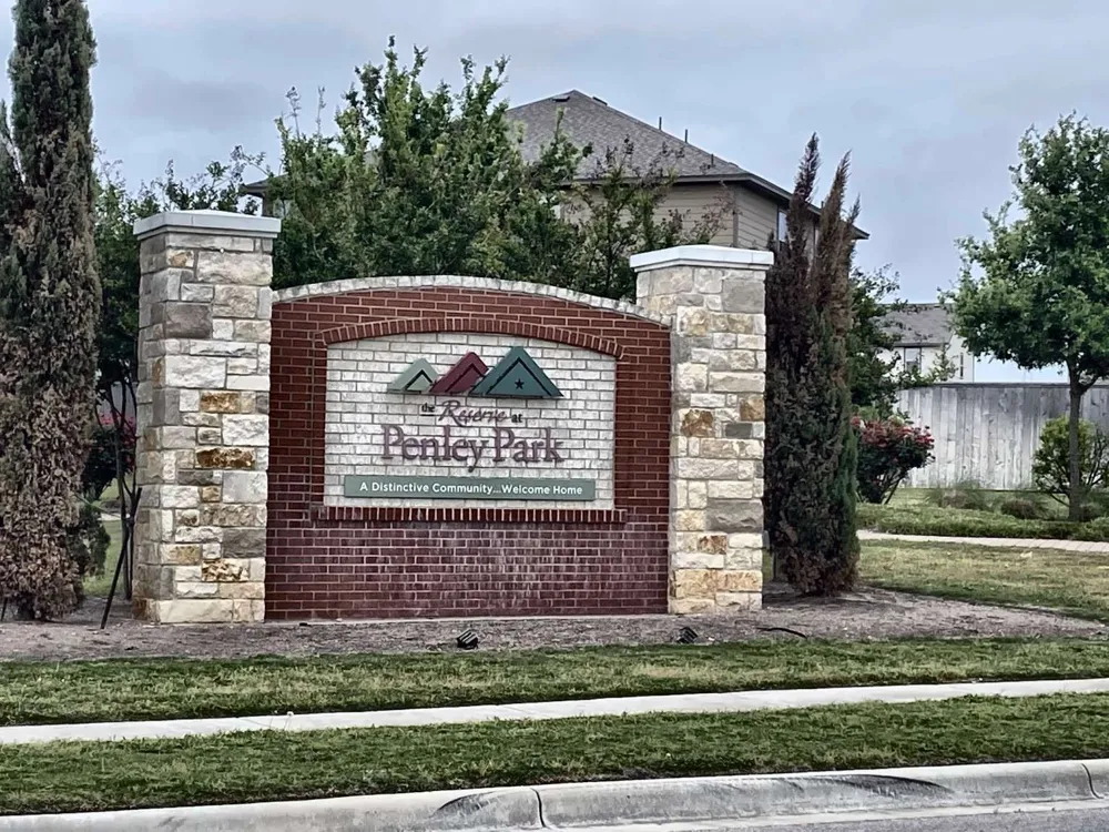 713 Coltrane Drive Pflugerville, TX 78660