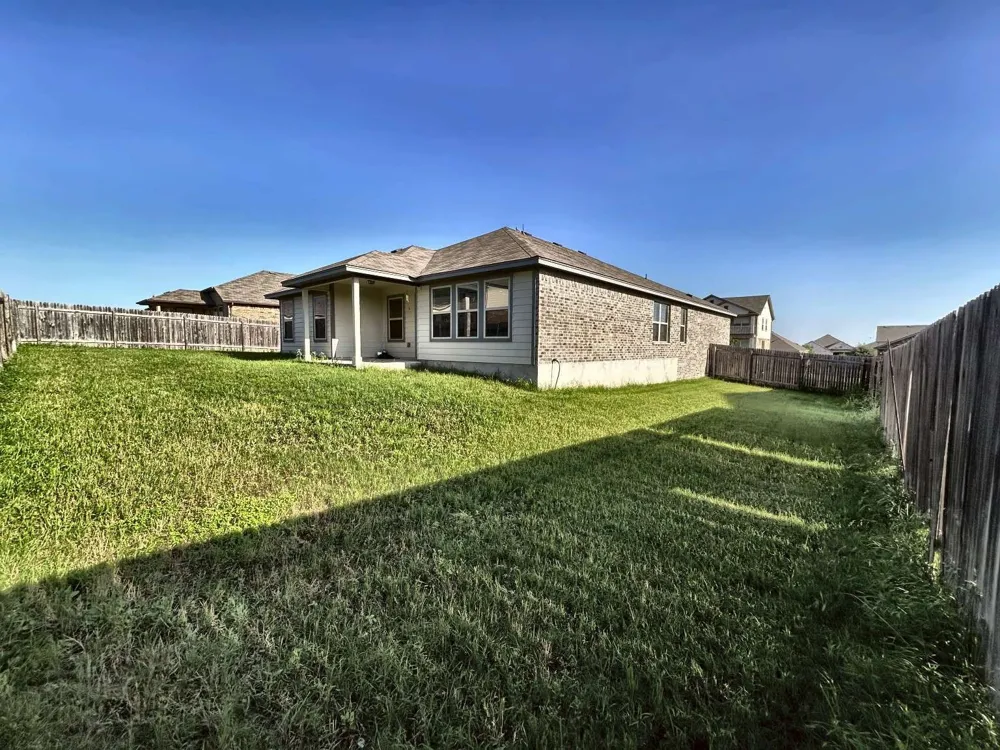 713 Coltrane Drive Pflugerville, TX 78660