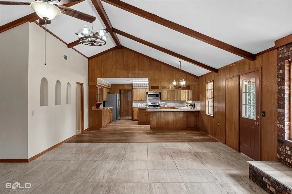 2655 Rodney Martin Road Shongaloo, LA 71072