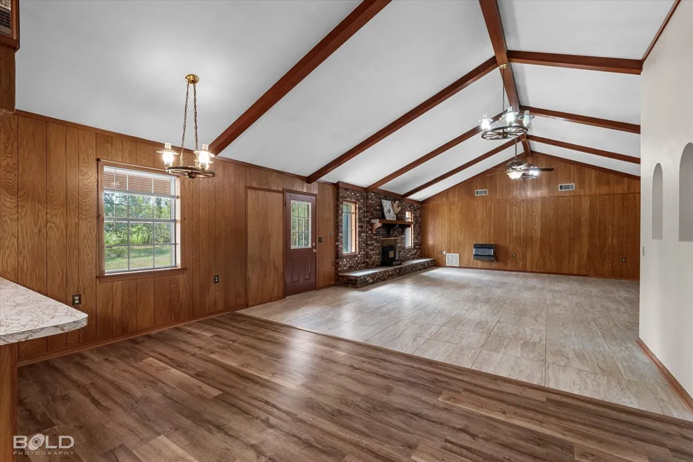 2655 Rodney Martin Road Shongaloo, LA 71072