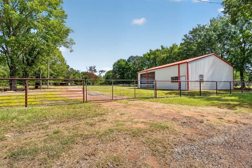 HWY 80 W Mineola, TX 75773