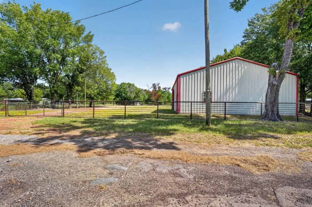HWY 80 W Mineola, TX 75773