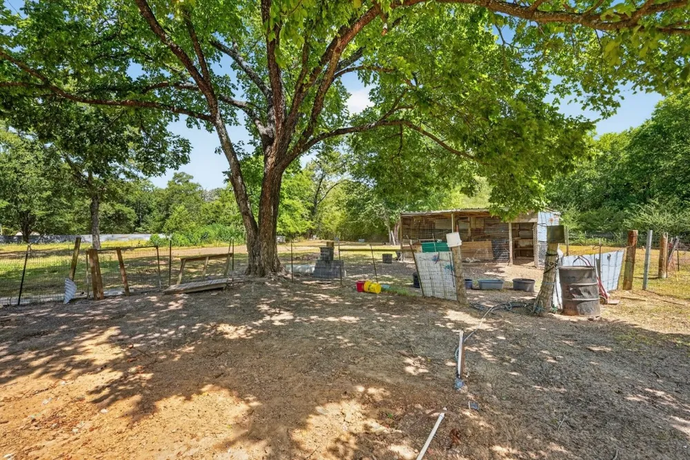 HWY 80 W Mineola, TX 75773