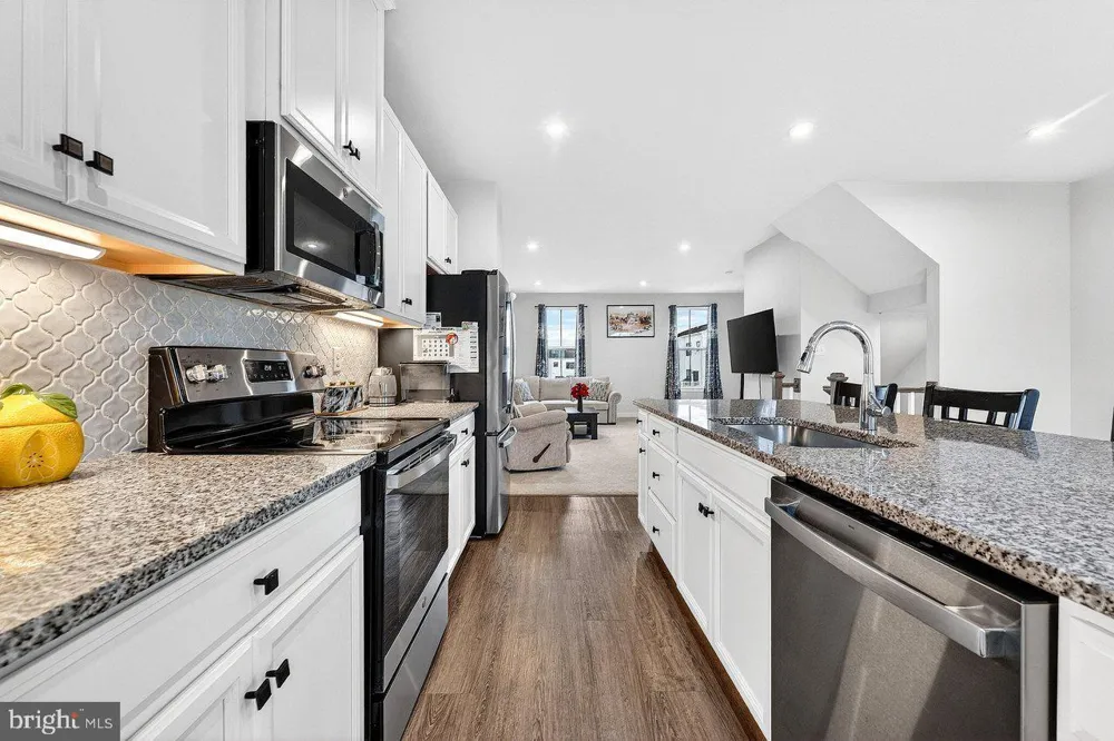 39 SAGE WAY Mt Laurel, NJ 08054
