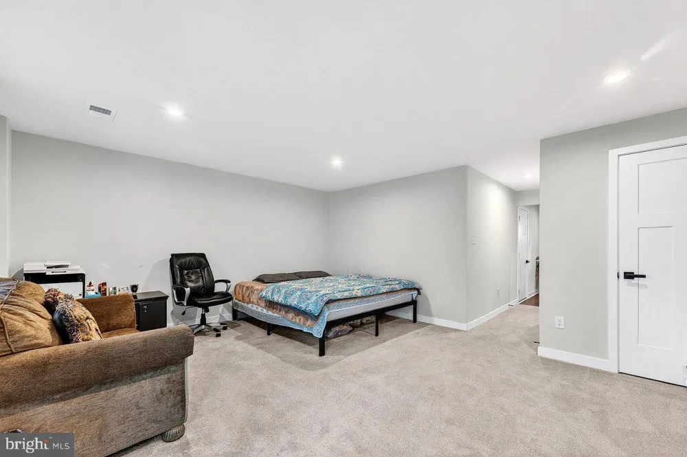 39 SAGE WAY Mt Laurel, NJ 08054