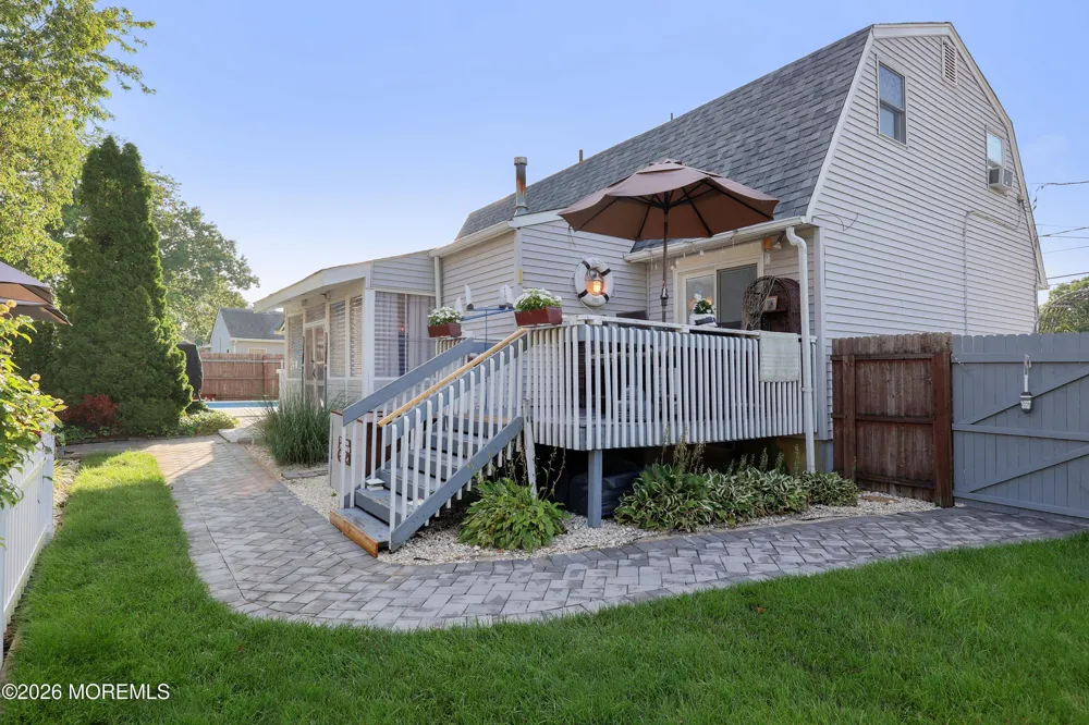 1624 6th Avenue Toms River, NJ 08757