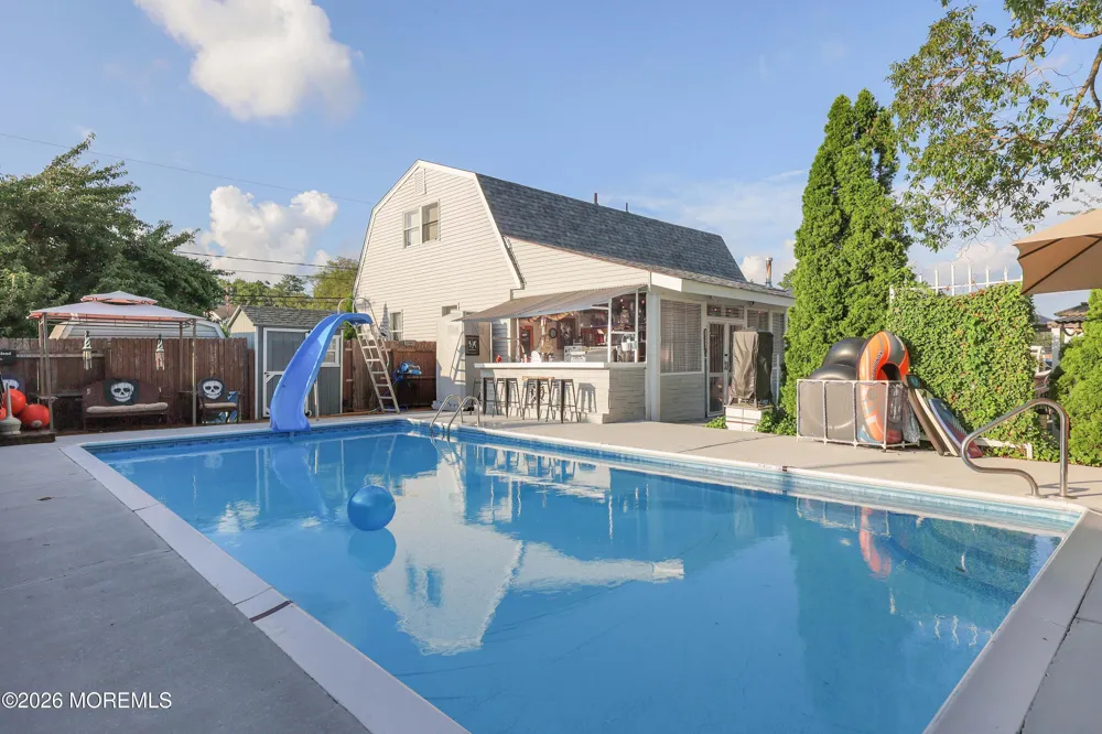 1624 6th Avenue Toms River, NJ 08757