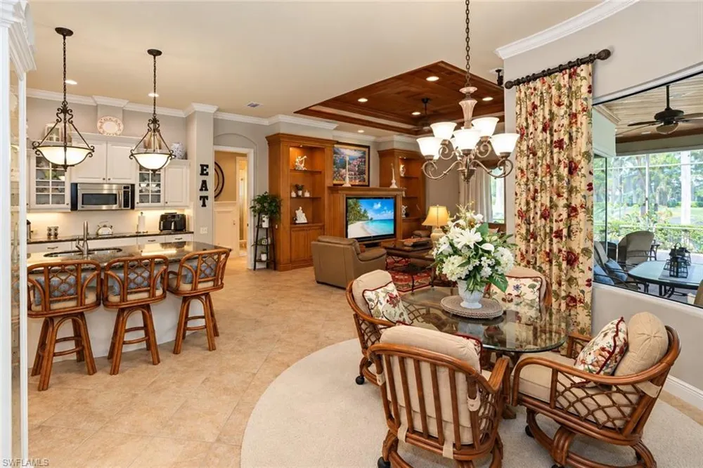 7491 Treeline Drive Naples, FL 34119
