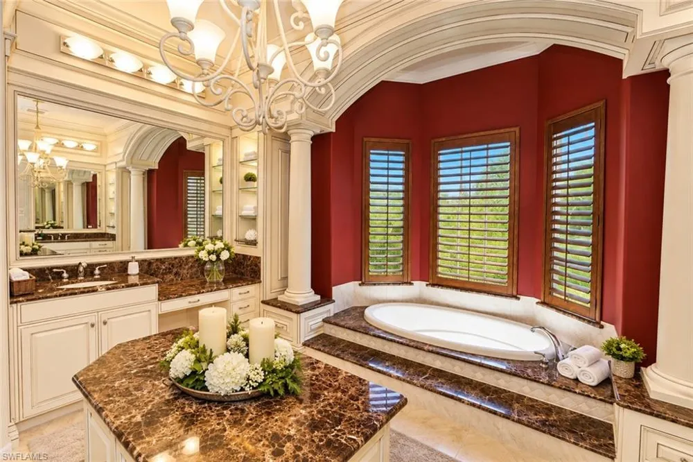 7491 Treeline Drive Naples, FL 34119