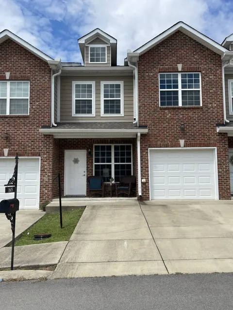 1605 Villa Cir