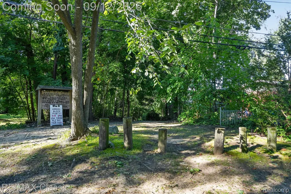 2250 Ryel Boulevard Commerce Charter Township, MI 48382