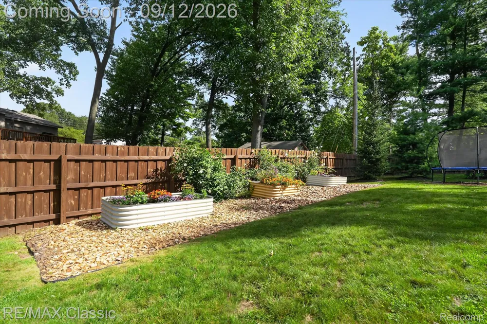 2250 Ryel Boulevard Commerce Charter Township, MI 48382