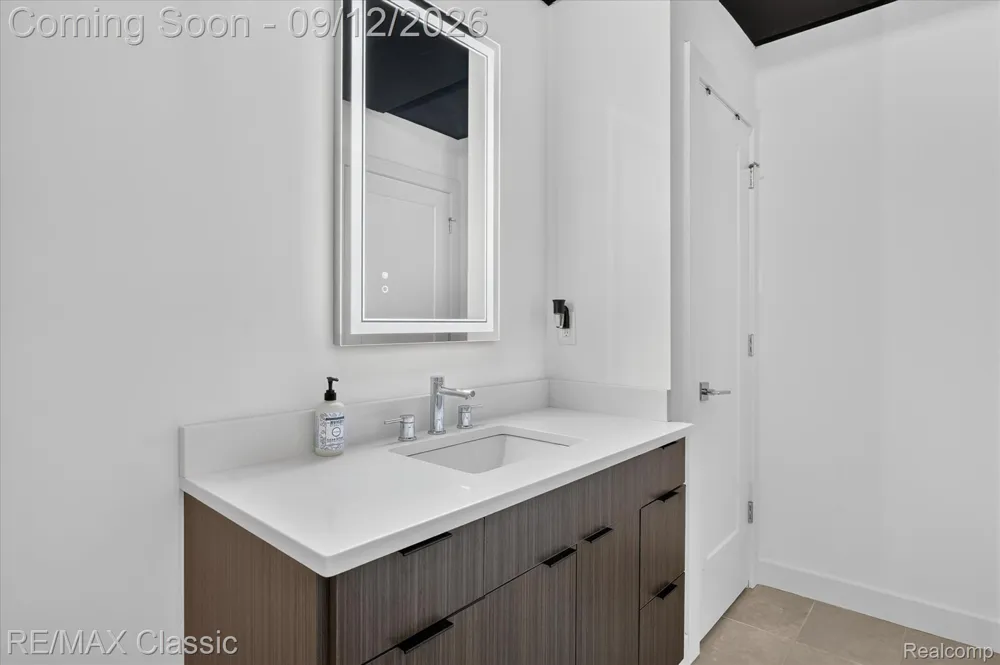 2250 Ryel Boulevard Commerce Charter Township, MI 48382