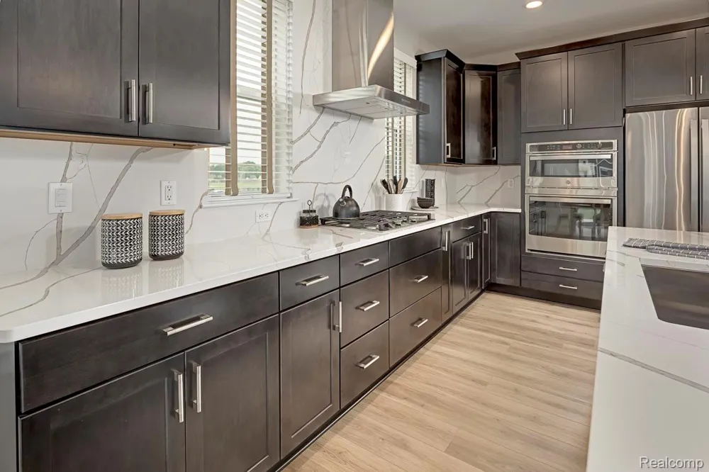 750 Schalm Dr Clawson City, MI 48017