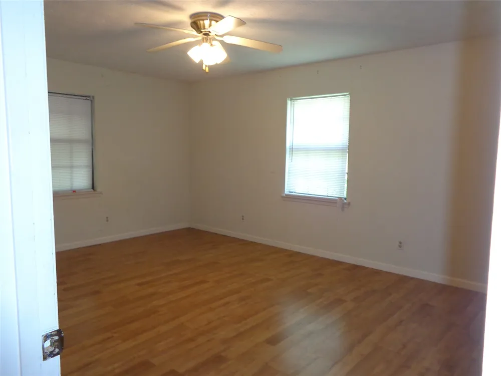 407 Files Street Itasca, TX 76055