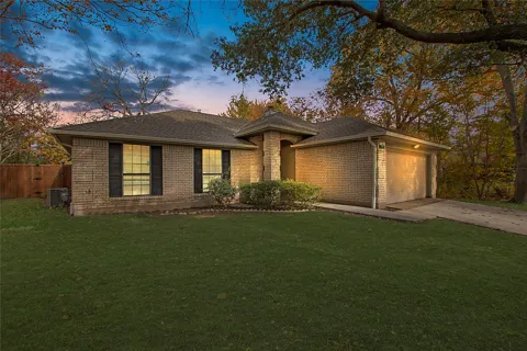 7613 Bob White Drive