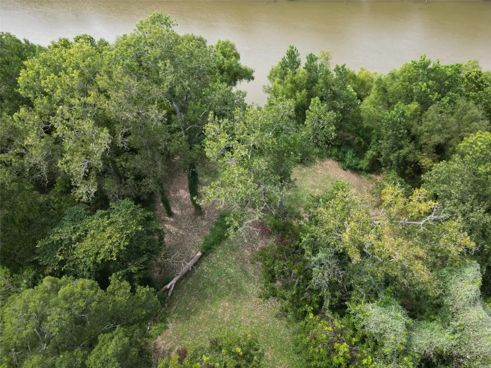 602 Riveredge Drive Richmond, TX 77406