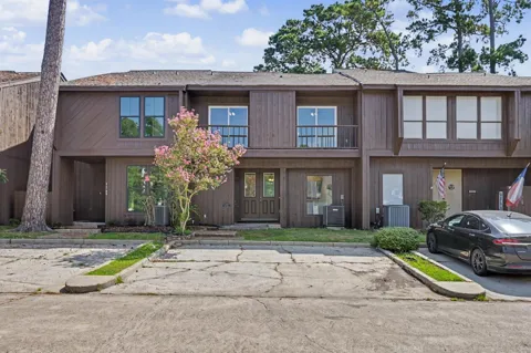 3240 Poe Drive