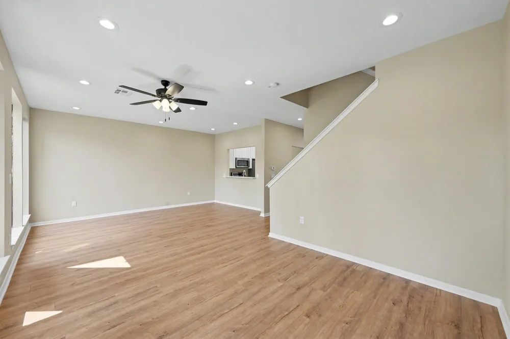 3240 Poe Drive Montgomery, TX 77356