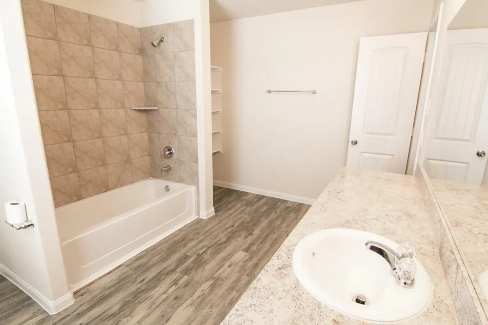 930 Ember Wood Court La Marque, TX 77568