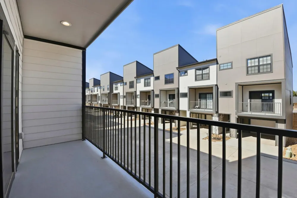 11930 S Hoa Sen Circle Houston, TX 77072