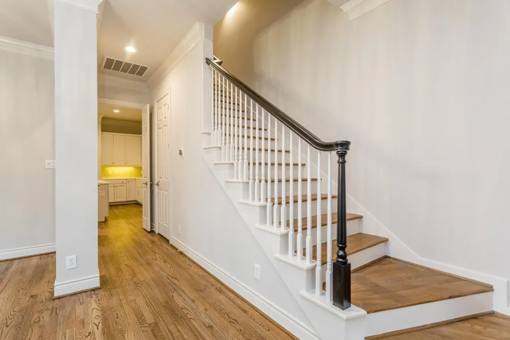 2504 Park Street #B Houston, TX 77019