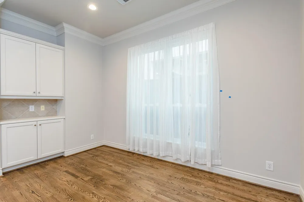 2504 Park Street #B Houston, TX 77019