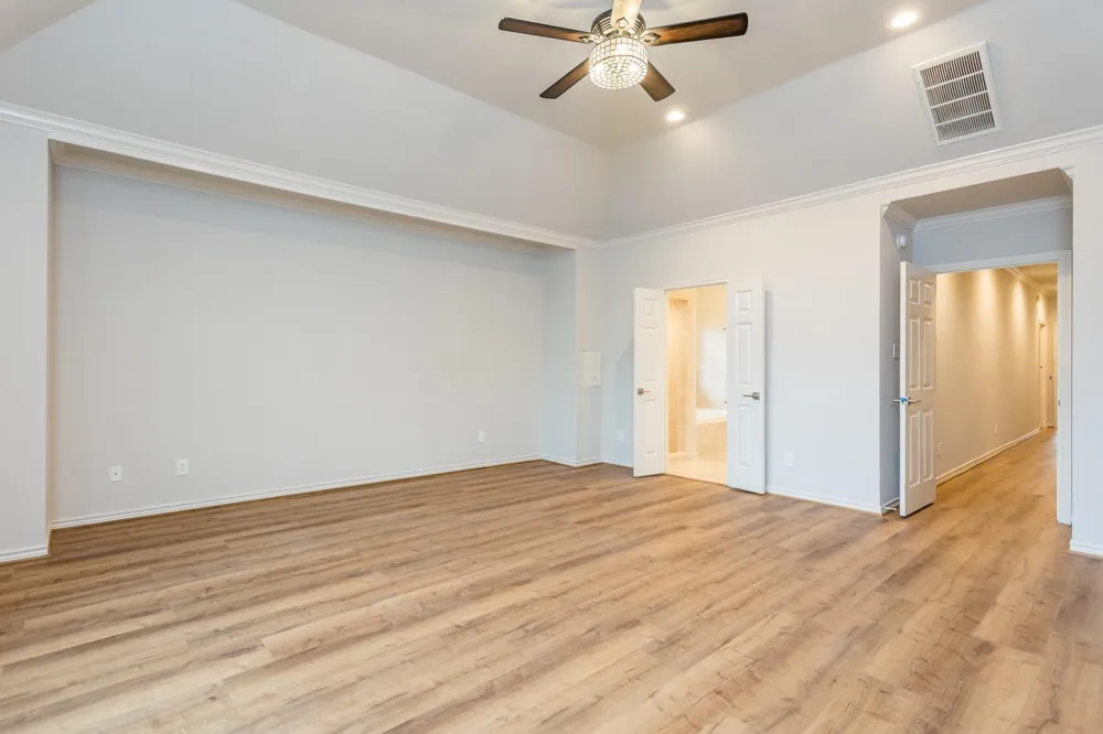 2504 Park Street #B Houston, TX 77019