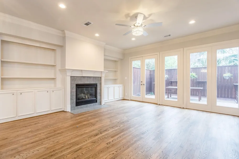 2504 Park Street #B Houston, TX 77019