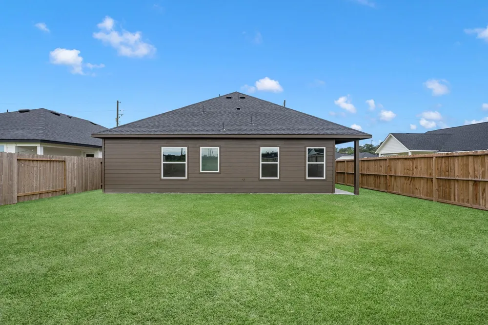 25662 John Wayne Road Splendora, TX 77372