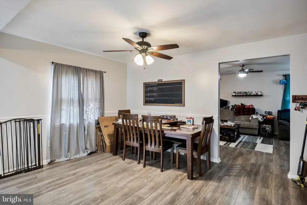 24 MAYAPPLE LANE Willingborough, NJ 08046