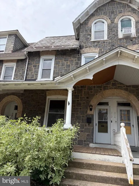 312 RACE STREET
