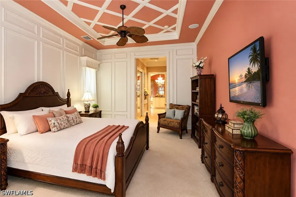 Treeline Drive Naples, FL 34119