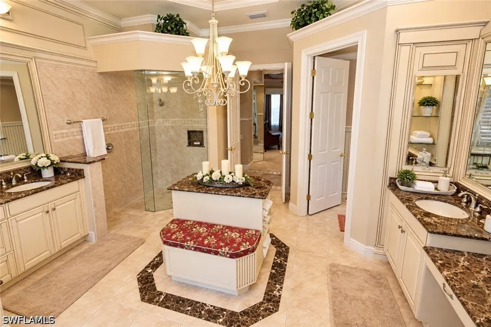 Treeline Drive Naples, FL 34119