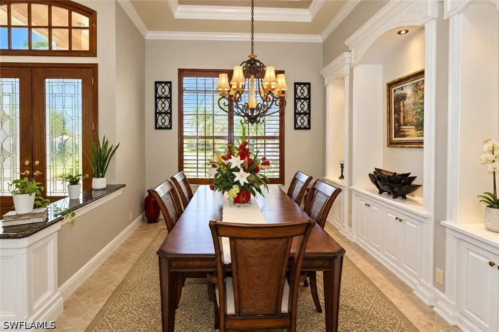 Treeline Drive Naples, FL 34119