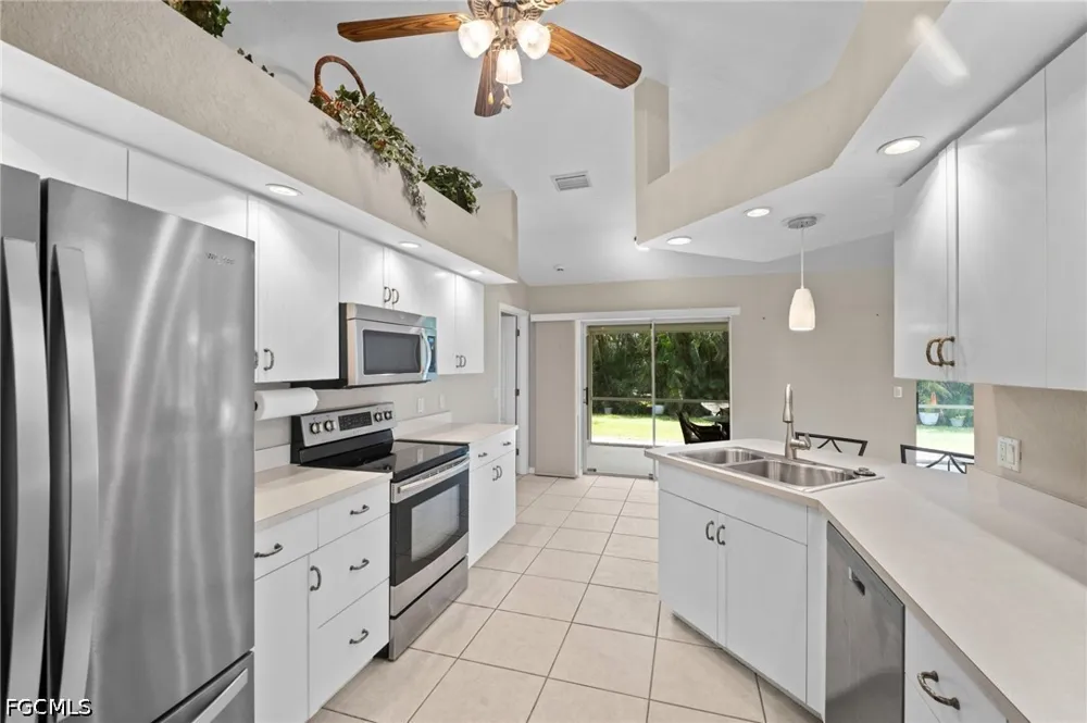 SW 38th Street Cape Coral, FL 33914