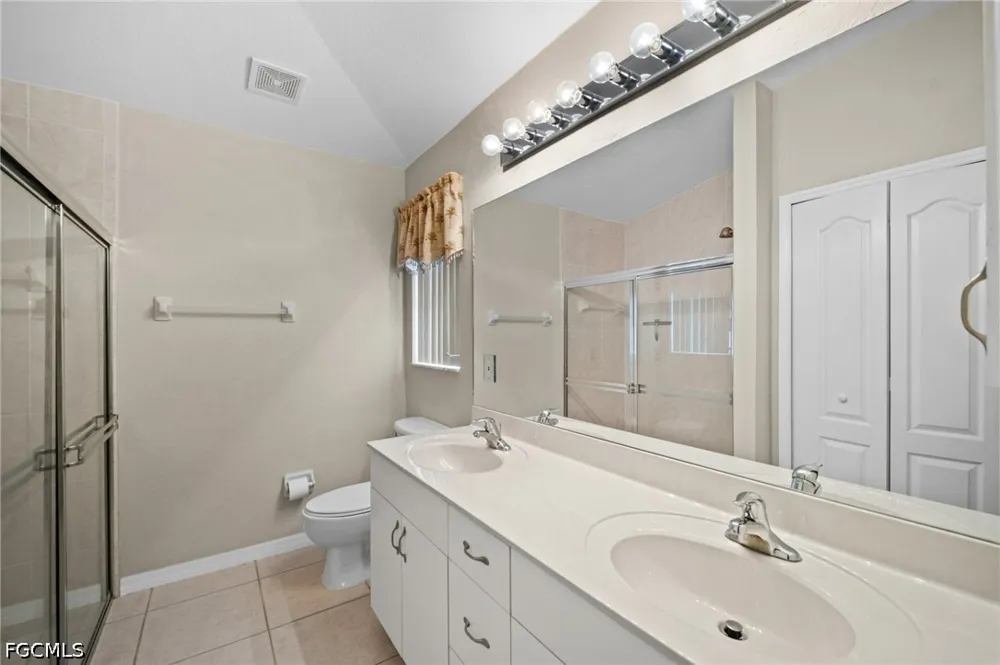 SW 38th Street Cape Coral, FL 33914