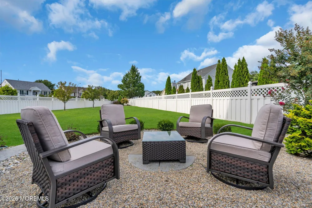 9 Yosemite Road Howell, NJ 07731