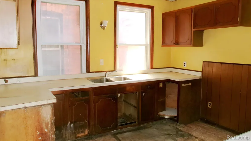 5783 Lawton Street Detroit City, MI 48208
