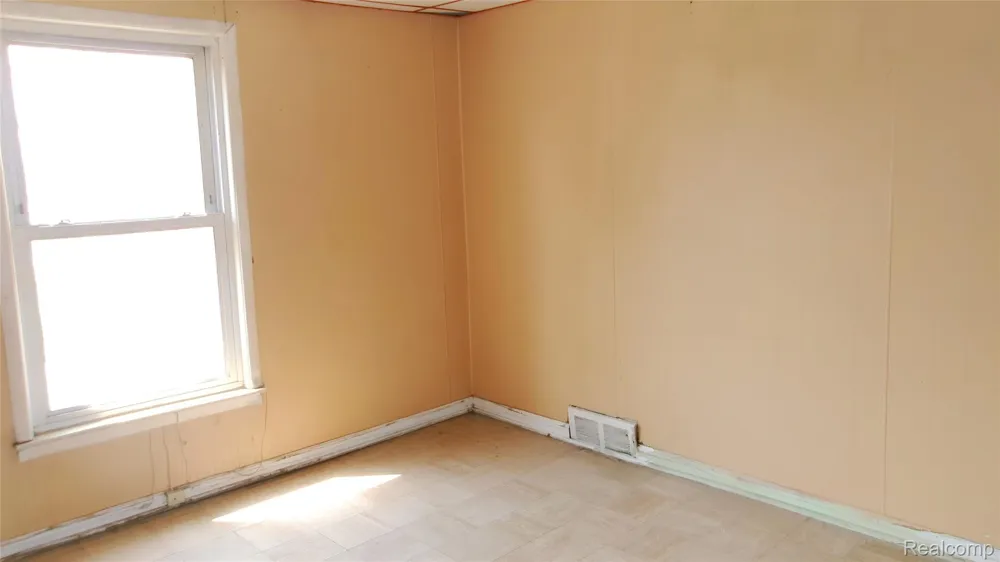 5783 Lawton Street Detroit City, MI 48208
