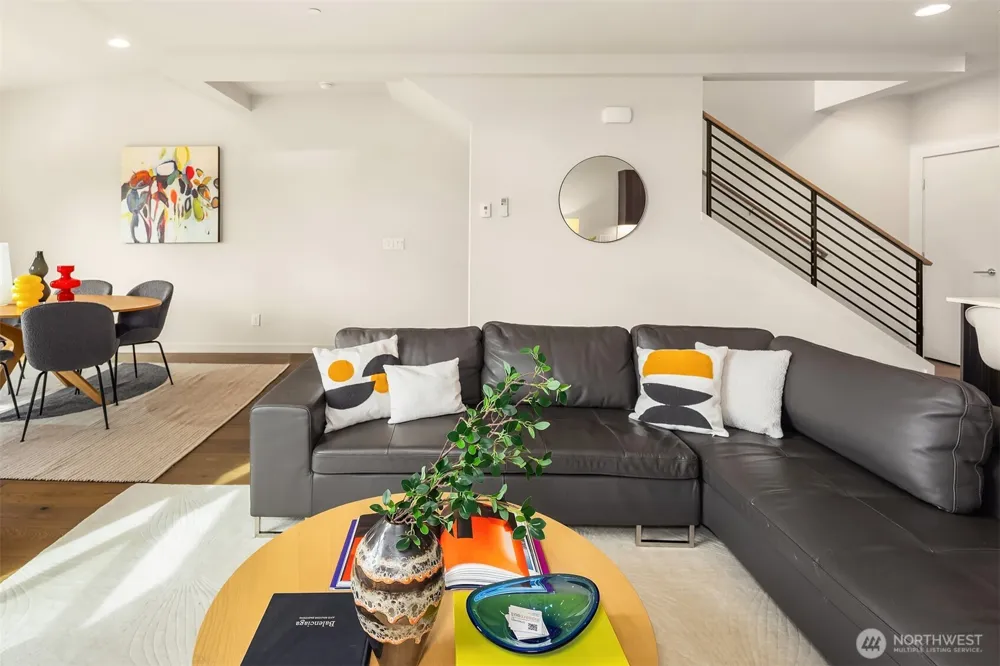 3211 California Avenue SW Seattle, WA 98116